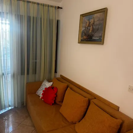 With A Terrace In Zaglav, Cres شقة *